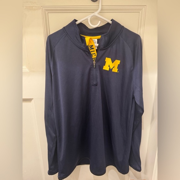 Rivalry Threads Michigan Quarter-Zip Pullover - Picture 1 of 4